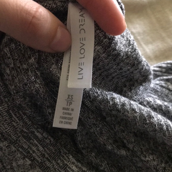 Cute n Playful Onesie - Picture 3 of 3